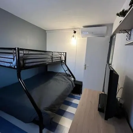 Maison Au Bord De L'etang Vakantiehuis